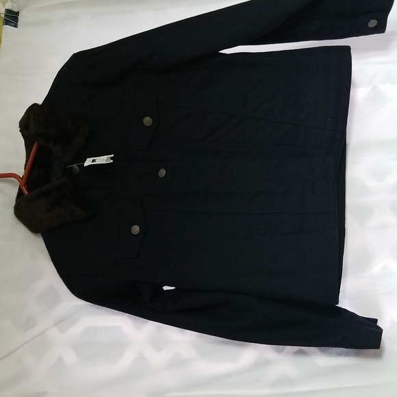 GAP Jackets & Blazers - Gap wool jacket with quilted lining. Navy blue pockets